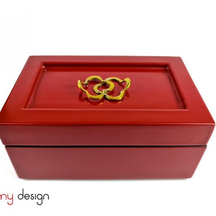 Red rectangular lacquer box attached with 2 peach blossoms 9*14cm